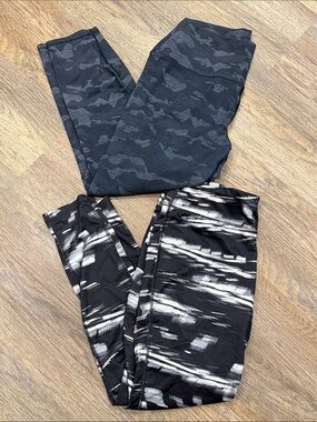 Women's Black Patterned Leggings - Versatile Activewear